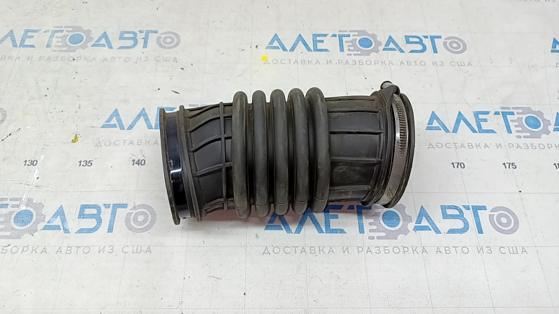 Воздуховод от фильтра Volvo XC90 16-22 T6 тип 2 под supercharger