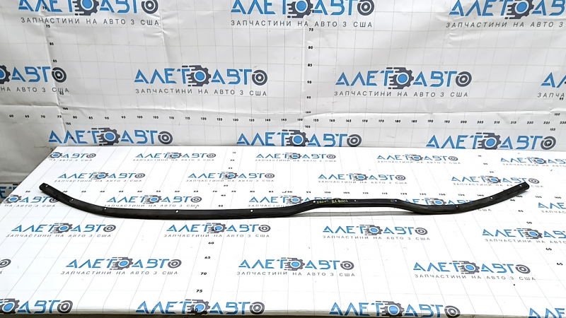 Уплотнительная резинка капота Lexus RX300 RX330 RX350 RX400h 04-08