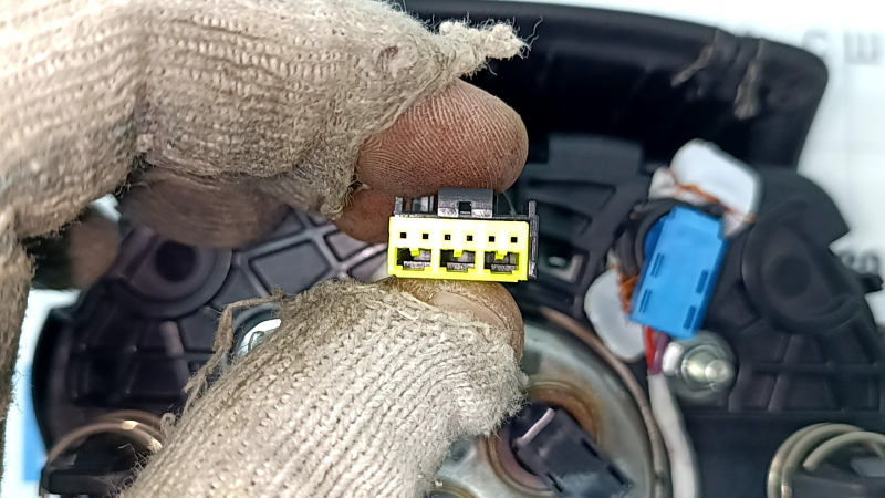 Подушка безопасности airbag в руль водительская BMW 5 G30 17-23 черная, кожа