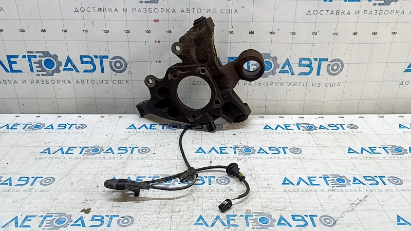 Цапфа задняя левая Lexus RX350 RX400h 06-09 АWD с датчиком АБС, без С/Б