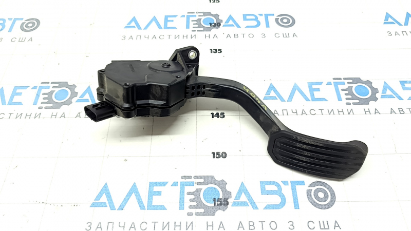 Педаль газа Toyota Camry v40 тип 1
