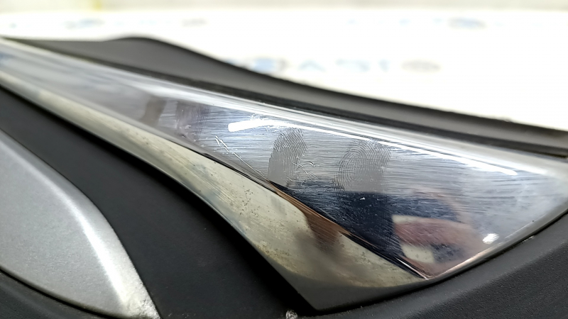 Заглушка глушителя левая Honda Accord 18-18 EXL, touring, с хромом, серая вставка, песок