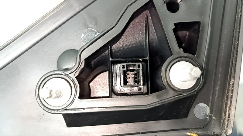 Зеркало боковое правое в сборе Toyota Camry v40 usa 5 пинов, серебро