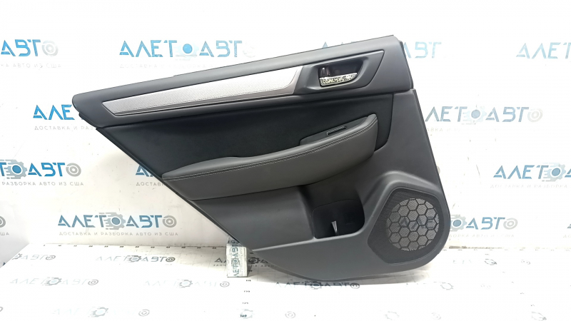 Обшивка задней левой двери Subaru Legacy 2015-2019, вид спереди.