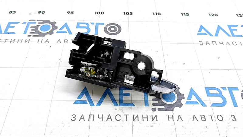 Ручка двери внутренняя задняя правая Toyota Prius 50 Prime 17-22