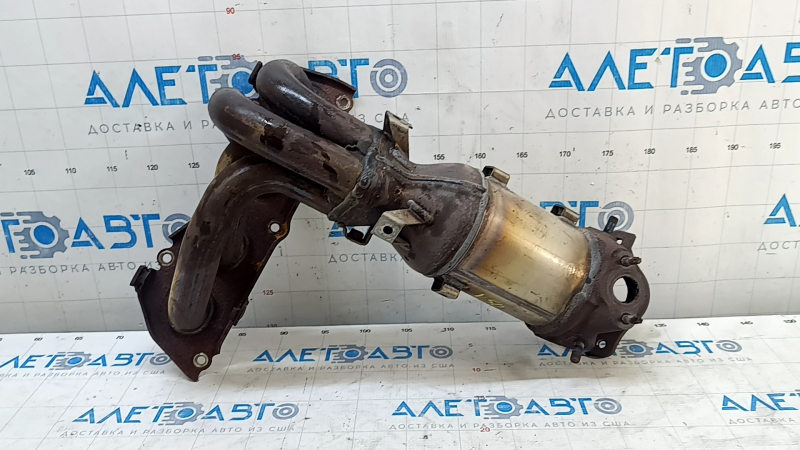 Система выпуска Toyota Camry 2012-2014, вид сбоку.