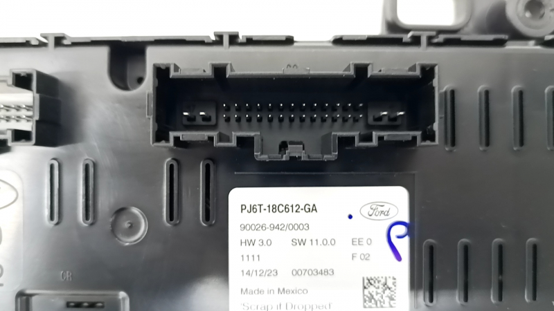 Управление климат-контролем Ford Escape MK4 23-26 auto, dual zone, под подогрев сидений и руля