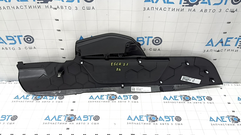 Накладка центральной консоли боковая правая Ford Escape MK4 20-26 черная