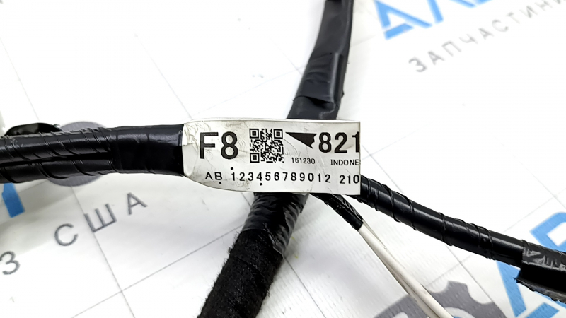 Проводка двери багажника Toyota Prius 50 Prime 16-22 верхняя