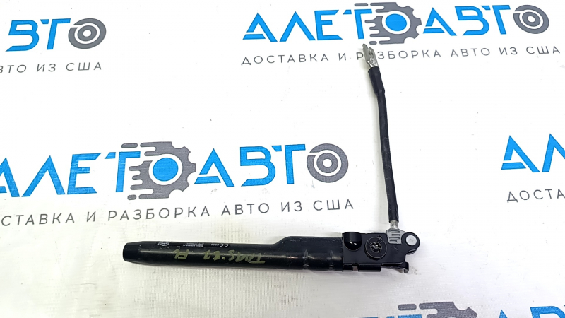 Натяжитель водительского ремня безопасности Tesla Model S 21-26