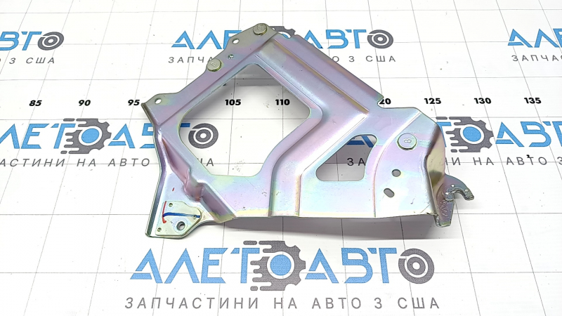 Кронштейн блока ECU компьютера двигателя Mitsubishi Outlander 22-26