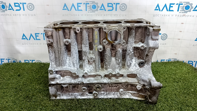 Задняя часть блока, есть следы коррозии и потертости, подходит для Volvo XC90 16-26.