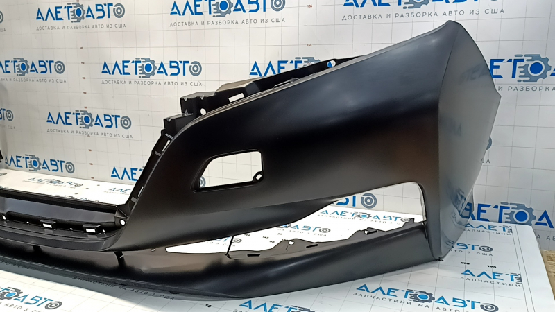 Бампер передний голый Nissan Leaf 18-24 S, SV под 40 kWh