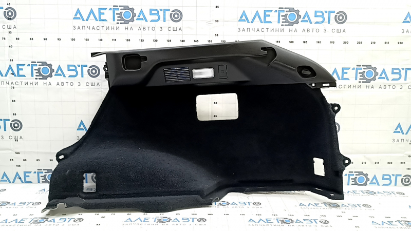 Обшивка арки задней правой Lexus RX 2016-2022, вид из багажника.
