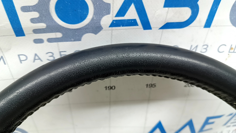 Руль голый Ford Escape MK3 17-19 рест, кожа черный, без кнопок, потерт, царапины