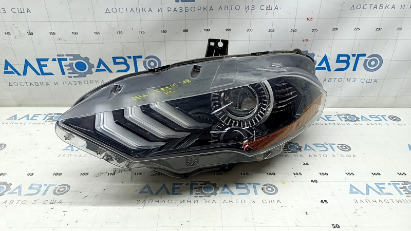 Фара передняя левая в сборе Ford Mustang mk6 18-23 LED песок