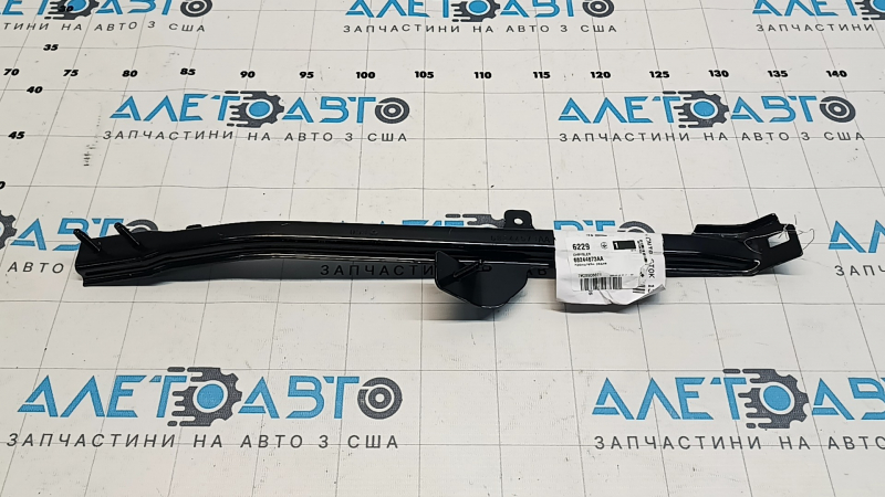 Распорка телевизора верхняя левая Jeep Compass 17-26