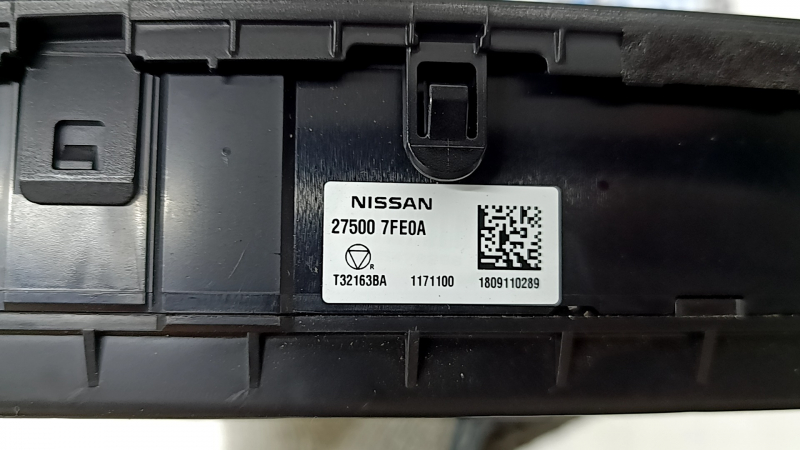 Управление климат-контролем Nissan Rogue 14-20 auto, царапины