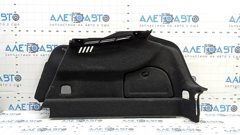 Обшивка арки задней правой Audi A3 2015-2020, вид сбоку.