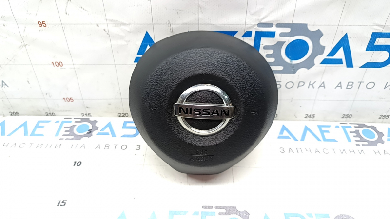 Подушка безопасности airbag в руль водительская Nissan Leaf 18-22 черная
