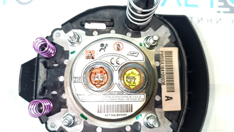 Подушка безопасности airbag в руль водительская Nissan Leaf 18-22 черная