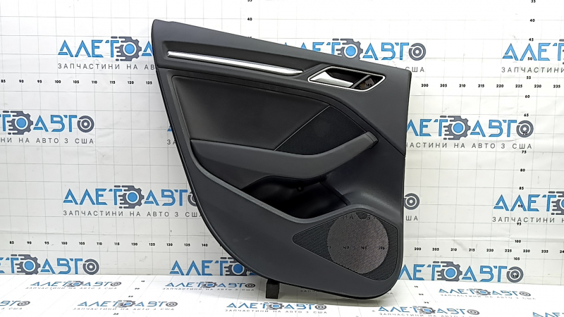 Обшивка двери карточка задняя левая Audi A3 8V 15-20 4d, 5d, с ручкой, черная, царапина