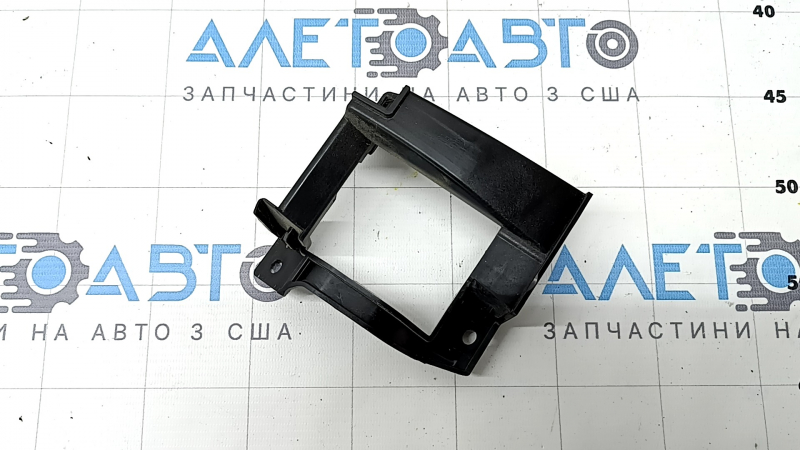 Кронштейн датчика слепых зон BSM левый Audi Q3 83A 19-25
