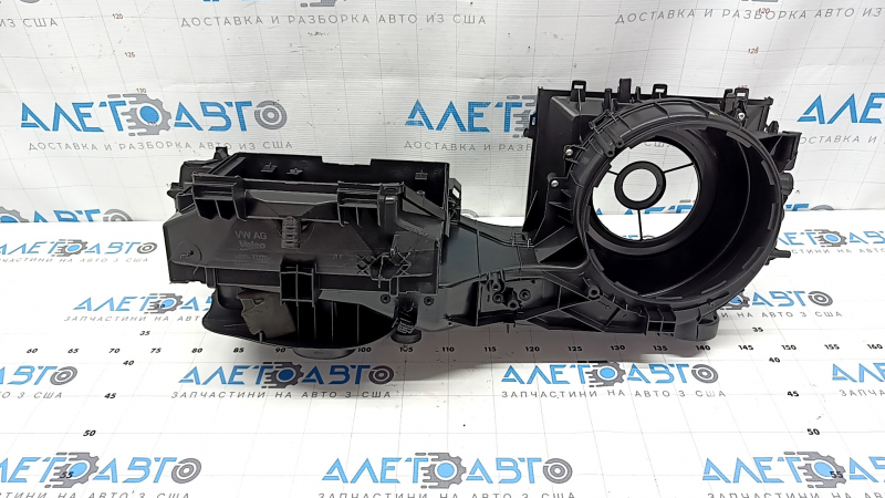 Корпус печки голый вентиляция Audi Q3 83A 19-25