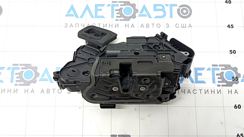 Замок двери передней левой Audi Q3 83A 19-25 под keyless