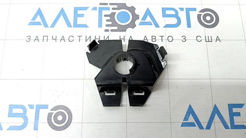 Крепление парктроника переднего бампера левый Audi Q3 83A 19-25 S-Line