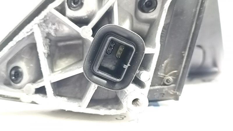 Зеркало боковое правое в сборе BMW X1 F48 16-22 белое, 5 пинов, поворотник