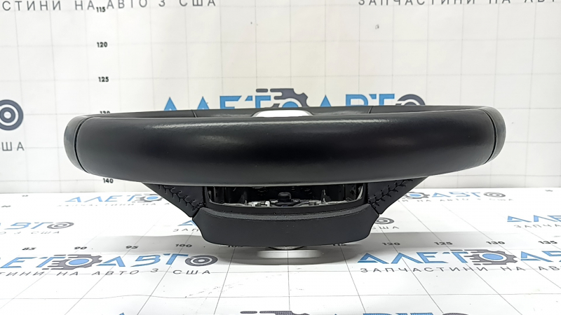 Руль в сборе Audi Q3 83A 19-25 кожа черная, вмятины, царапины