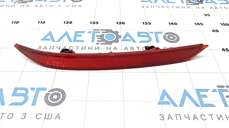 Катафот отражатель заднего бампера левый Honda Accord 16-17 рест, царапина