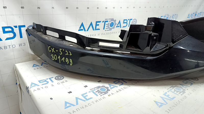 Губа переднего бампера Mazda CX-5 22-25 черный 41W, царапины, песок
