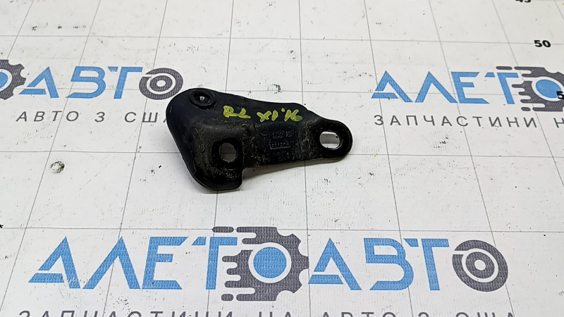 Кронштейн амортизатора двери багажника левый BMW X1 F48 16-19 на кузове под электро