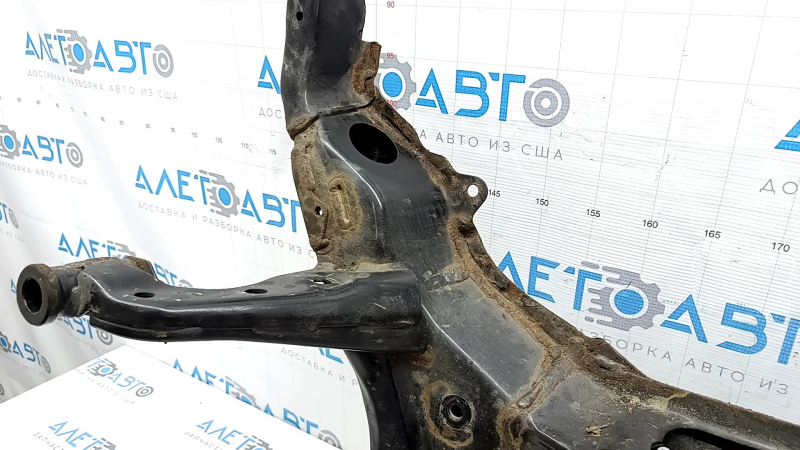 Подрамник передний Mazda 6 18-21 с клыками, ржавый