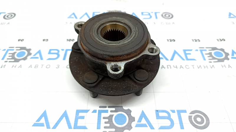 Ступица передняя левая Mazda 6 14-21 ржавая