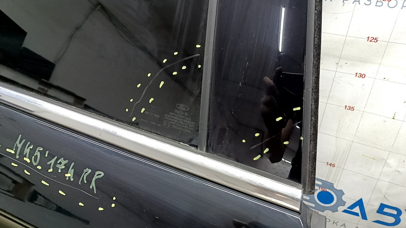Дверь в сборе задняя правая Ford Fusion mk5 13-20 keyless, черный G1, царапины