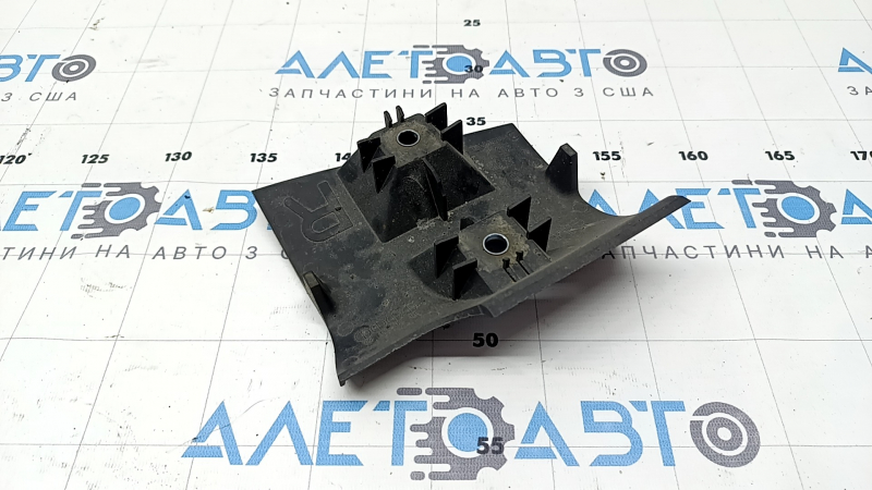 Накладка заднего поперечного рычага правая Mazda 6 18-21