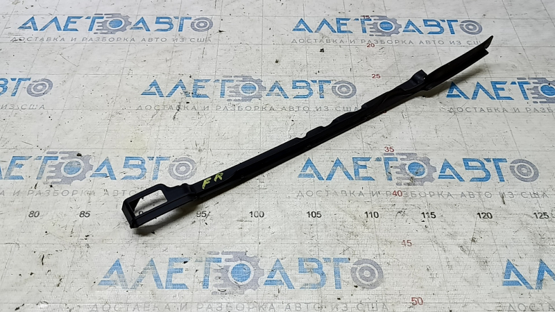 Дефлектор интеркулера правый Audi A3 8V 15-20 1.8Т, 2.0T