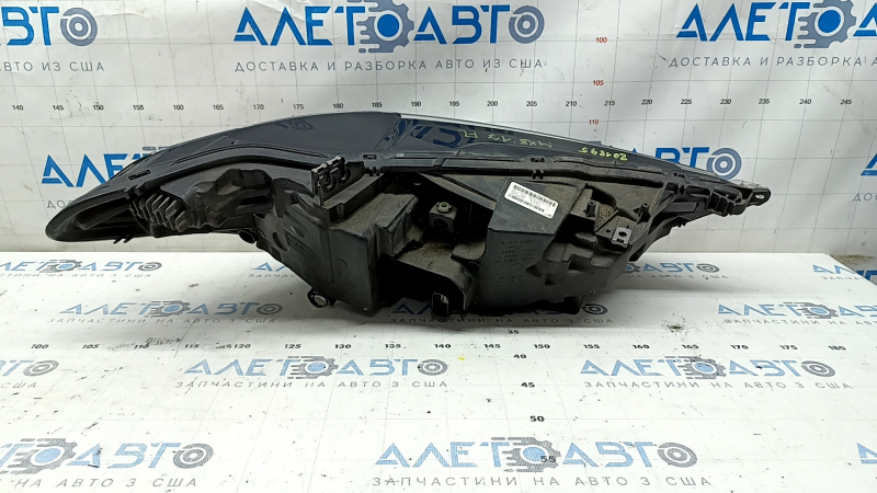Фара передняя левая в сборе Ford Fusion mk5 17-20 LED, с DRL, с блоком, сколы, царапины, потерта