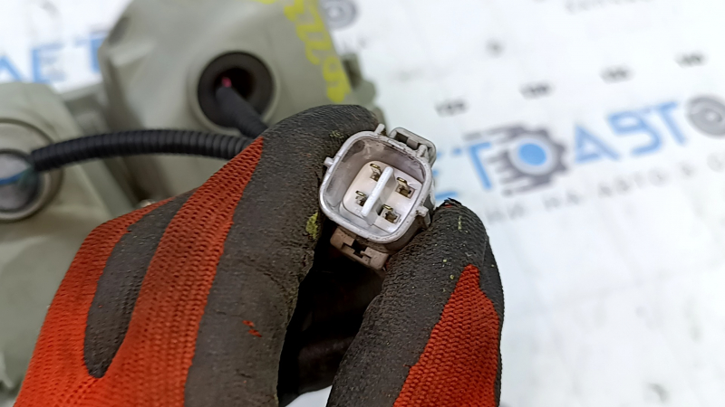 Поворотник правый Toyota Prius 30 13-15 рест, песок