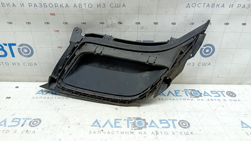Заглушка заднего бампера левая VW Tiguan 18-21