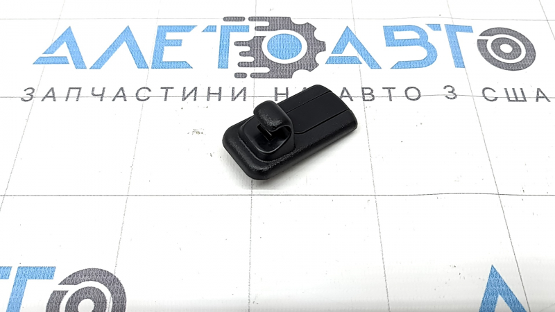 Крючок крепления водительского козырька Jeep Cherokee KL 19-22 черный
