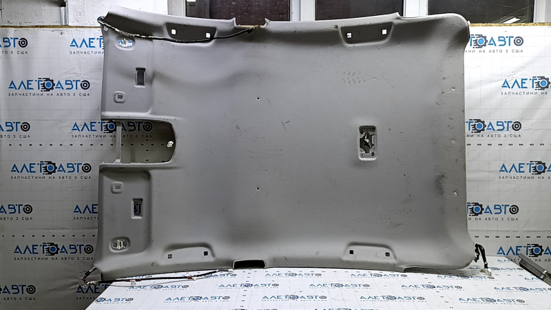 Обшивка потолка для Toyota Prius 2010-2015 года, серого цвета, с дефектами.