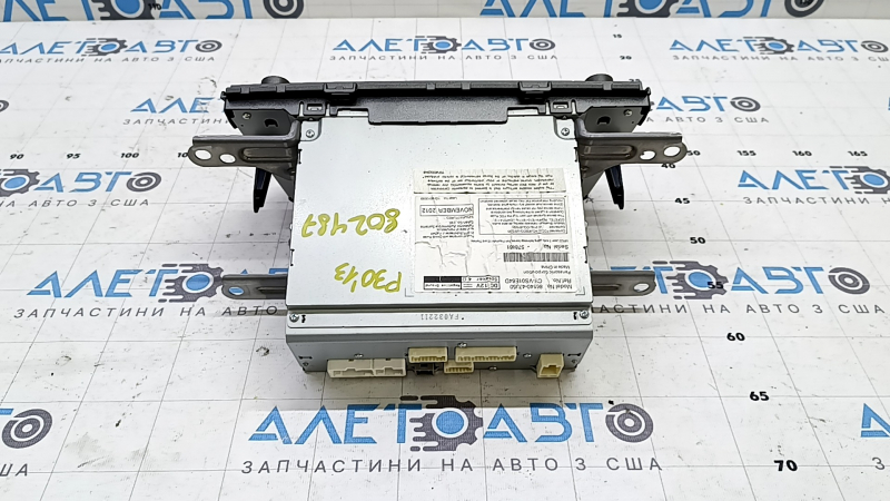 Монитор, дисплей, навигация Toyota Prius 30 13-15 облезло покрытие экрана