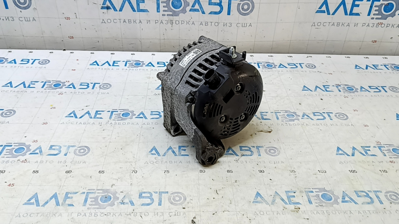 Генератор BMW X1 F48 16-19 B46 180A
