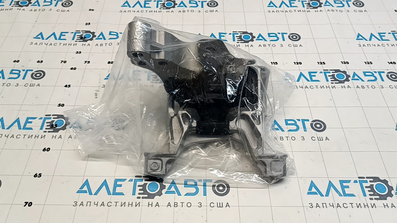 Подушка двигателя правая Mazda CX-5 17-23 2.5 АКПП