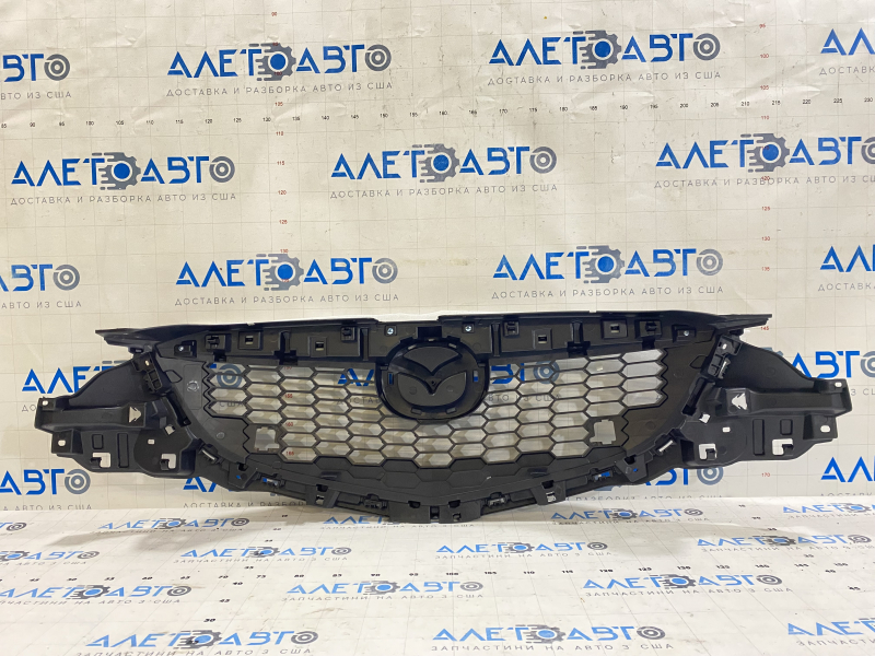 Решетка радиатора grill Mazda CX-5 13-15
