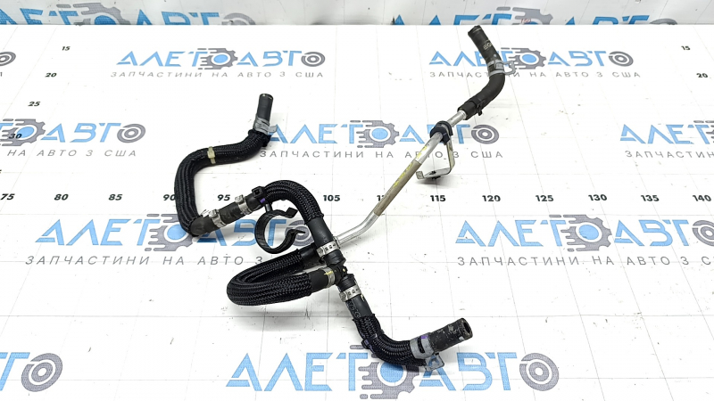 Патрубок охлаждение обратка Jeep Grand Cherokee WL 21-26 3.6